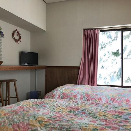 Minamiuonuma North Point Lodge מראה חיצוני תמונה