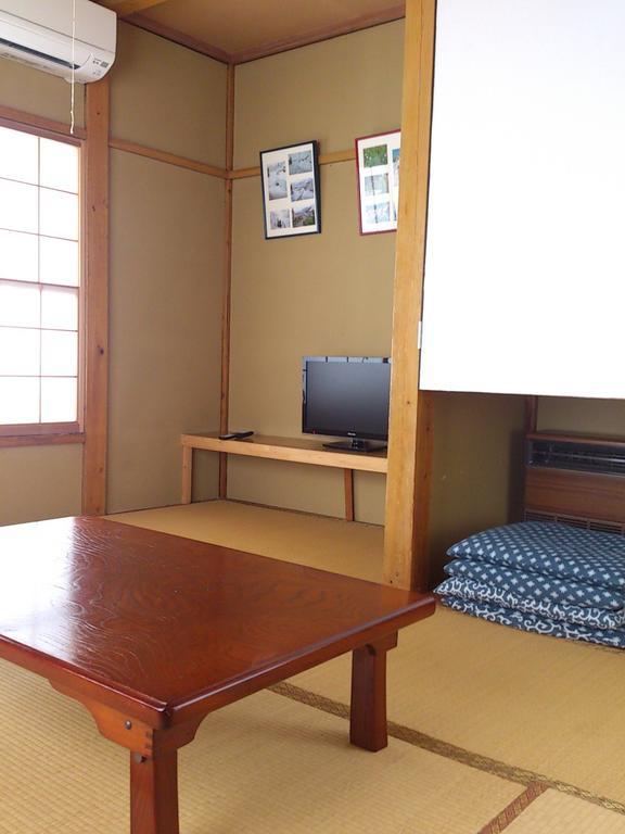 Minamiuonuma North Point Lodge חדר תמונה