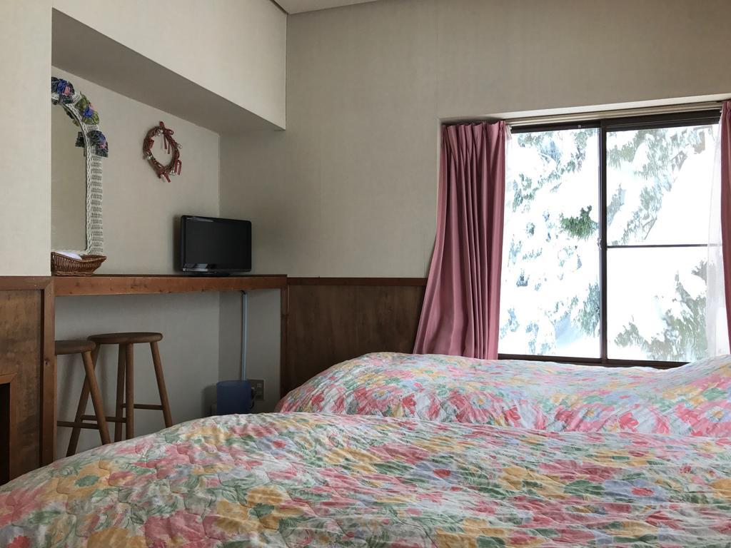 Minamiuonuma North Point Lodge מראה חיצוני תמונה